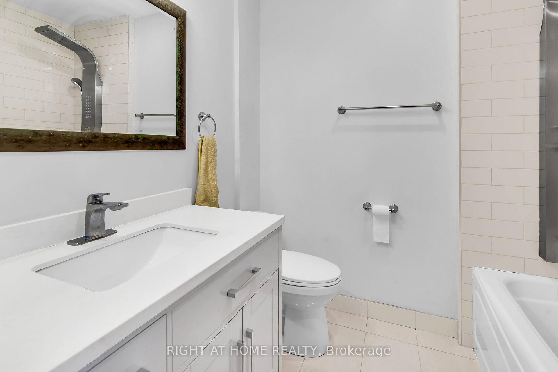 Photo 18 of Unit 13, 2716 St Clair Avenue E, Toronto, O'Connor-Parkview — HOMEH