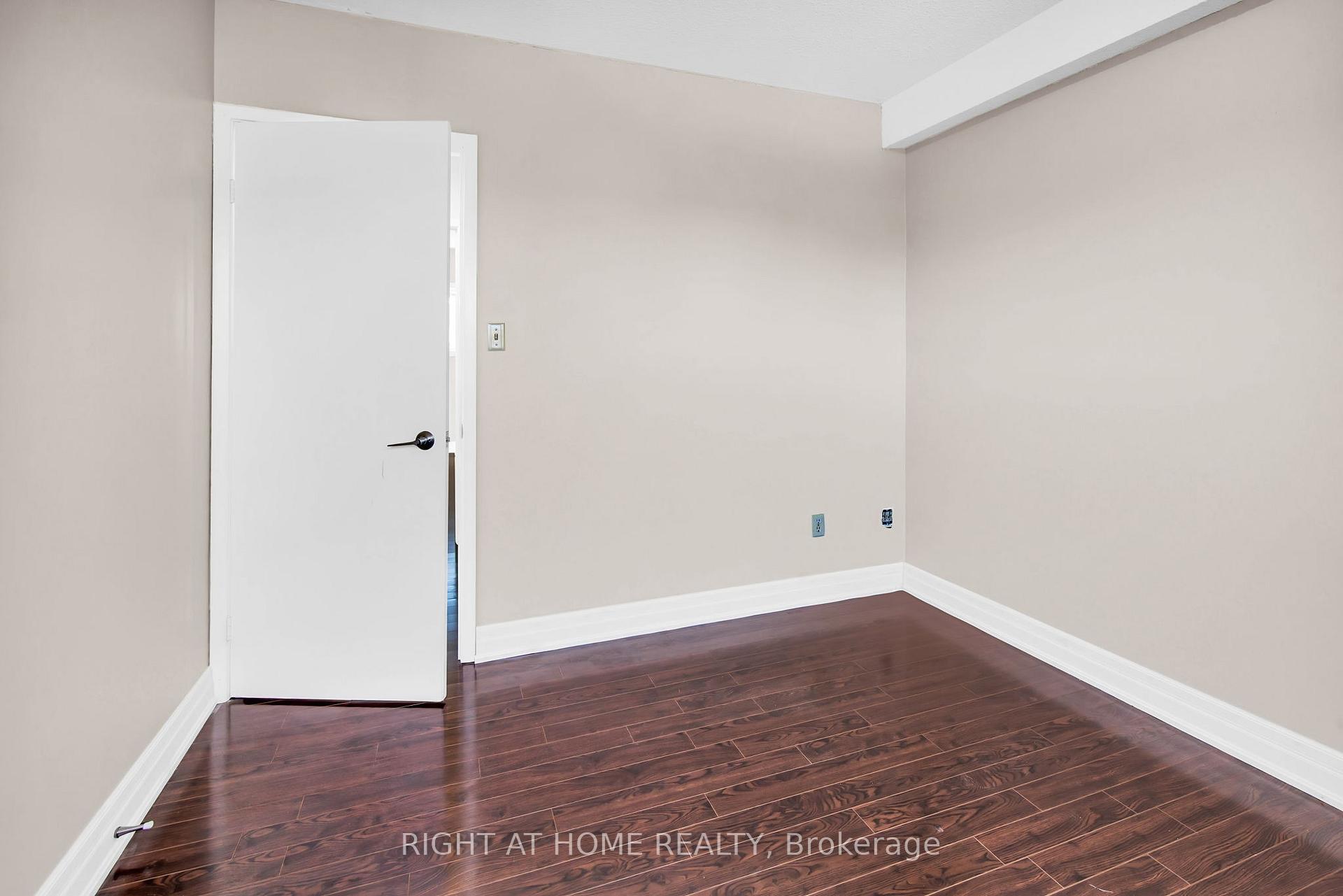 Photo 23 of Unit 13, 2716 St Clair Avenue E, Toronto, O'Connor-Parkview — HOMEH