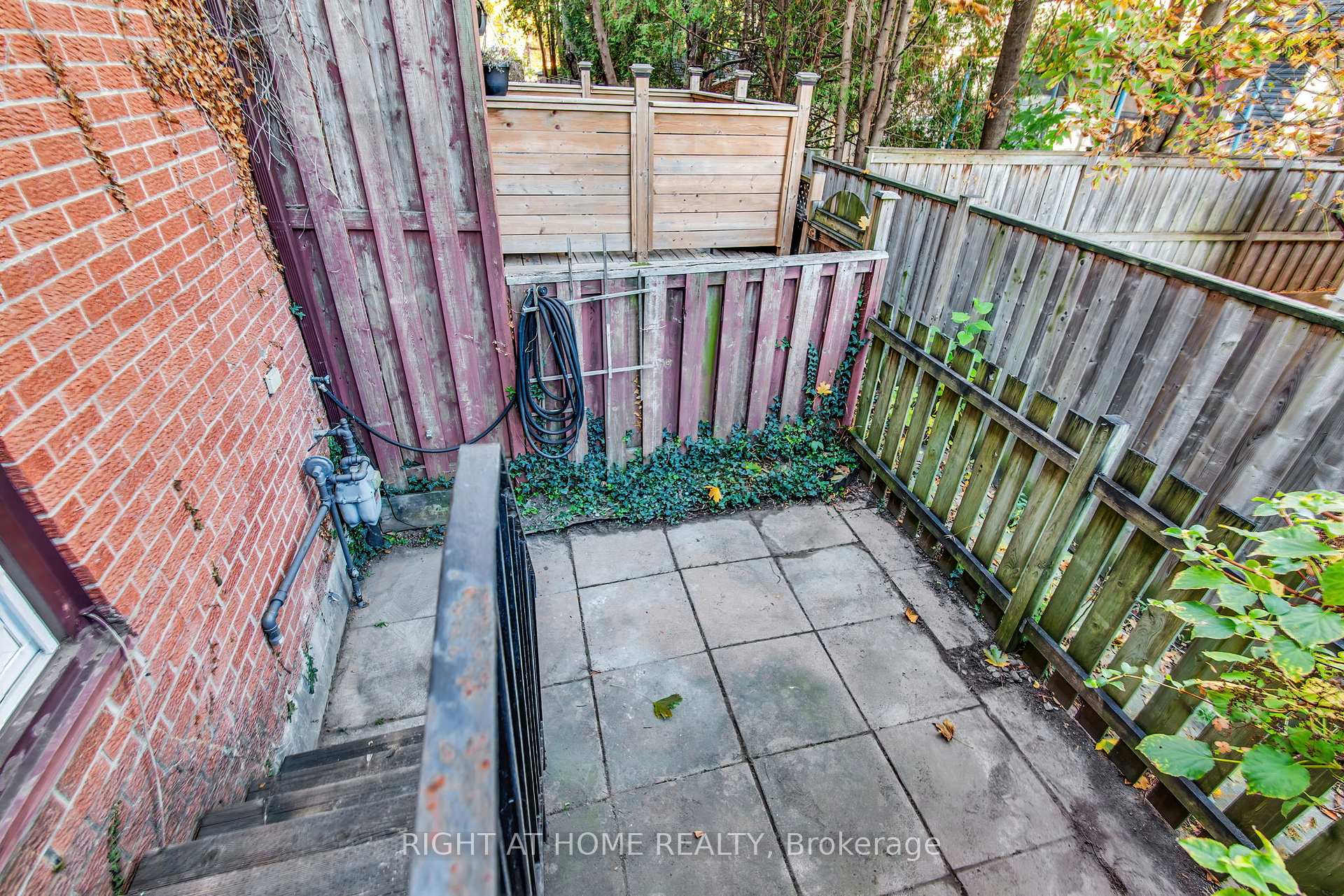 Photo 26 of Unit 13, 2716 St Clair Avenue E, Toronto, O'Connor-Parkview — HOMEH