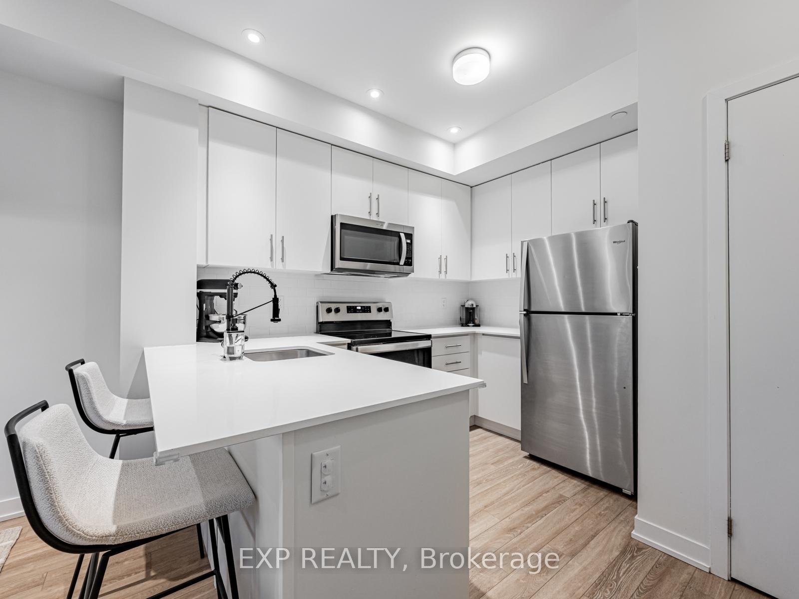 Front of Unit 18, 3409 Ridgeway Drive