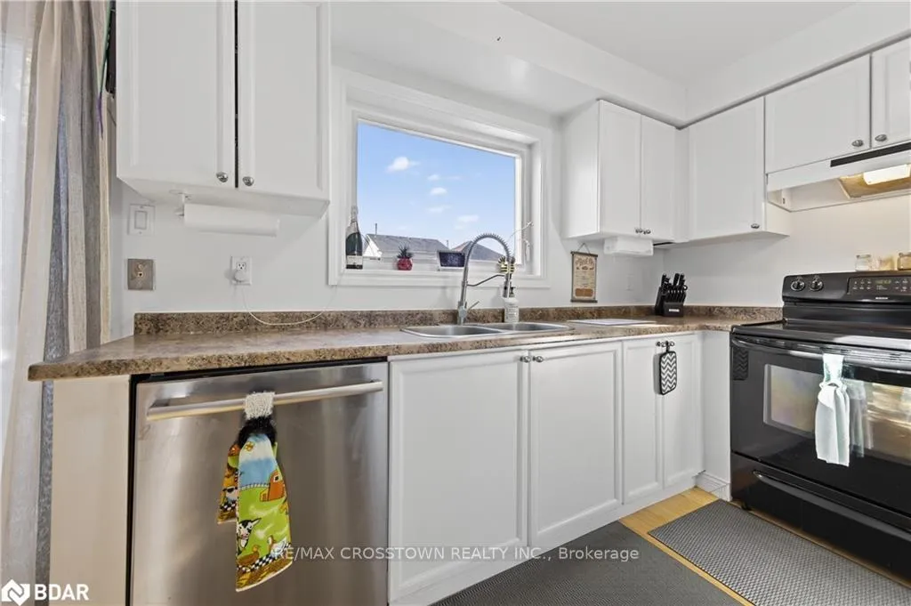 Photo 11 of 14 Corrie Crescent, Essa, Angus — HOMEH