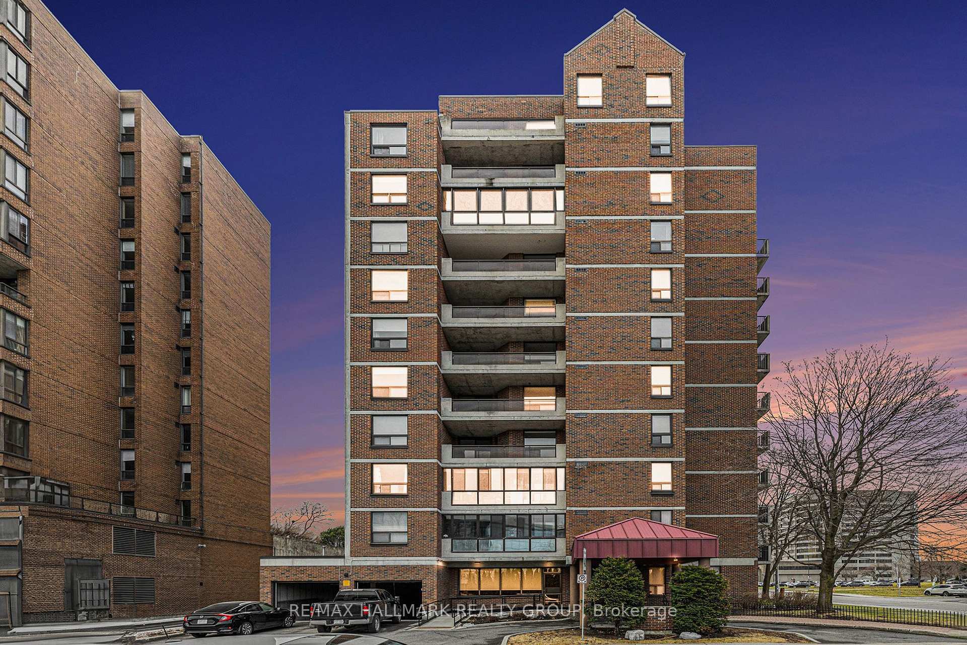 Front of Unit 101, 50 Emmerson Avenue