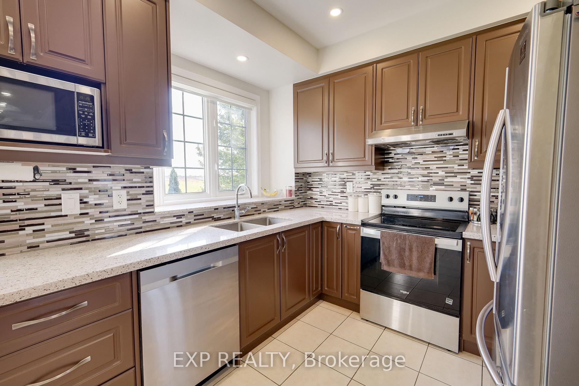 Photo 5 of 29 Annable Lane, Ajax, South East — HOMEH
