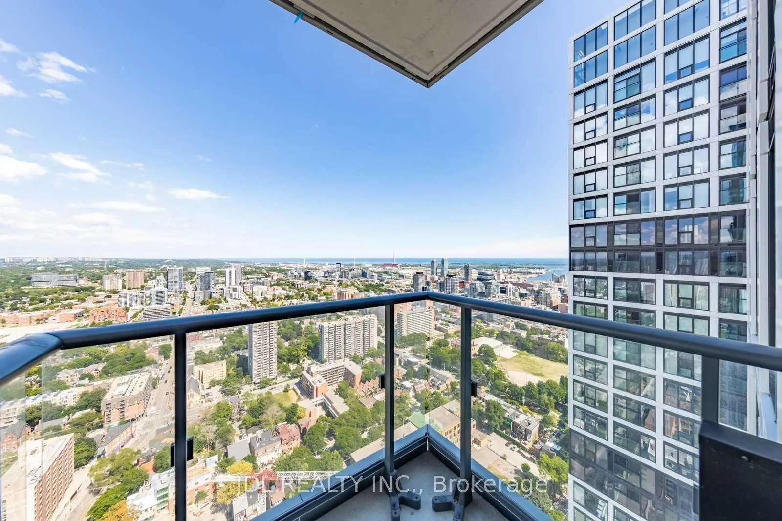 Front of Unit 3702, 251 Jarvis Street