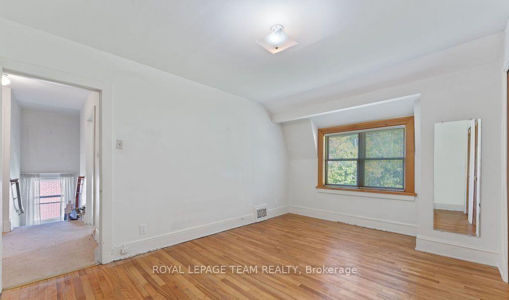 Photo 17 of 472 Edison Avenue, Ottawa, McKellar/Highland — HOMEH