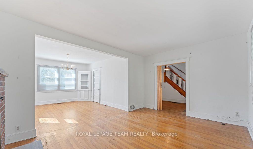 Photo 21 of 472 Edison Avenue, Ottawa, McKellar/Highland — HOMEH