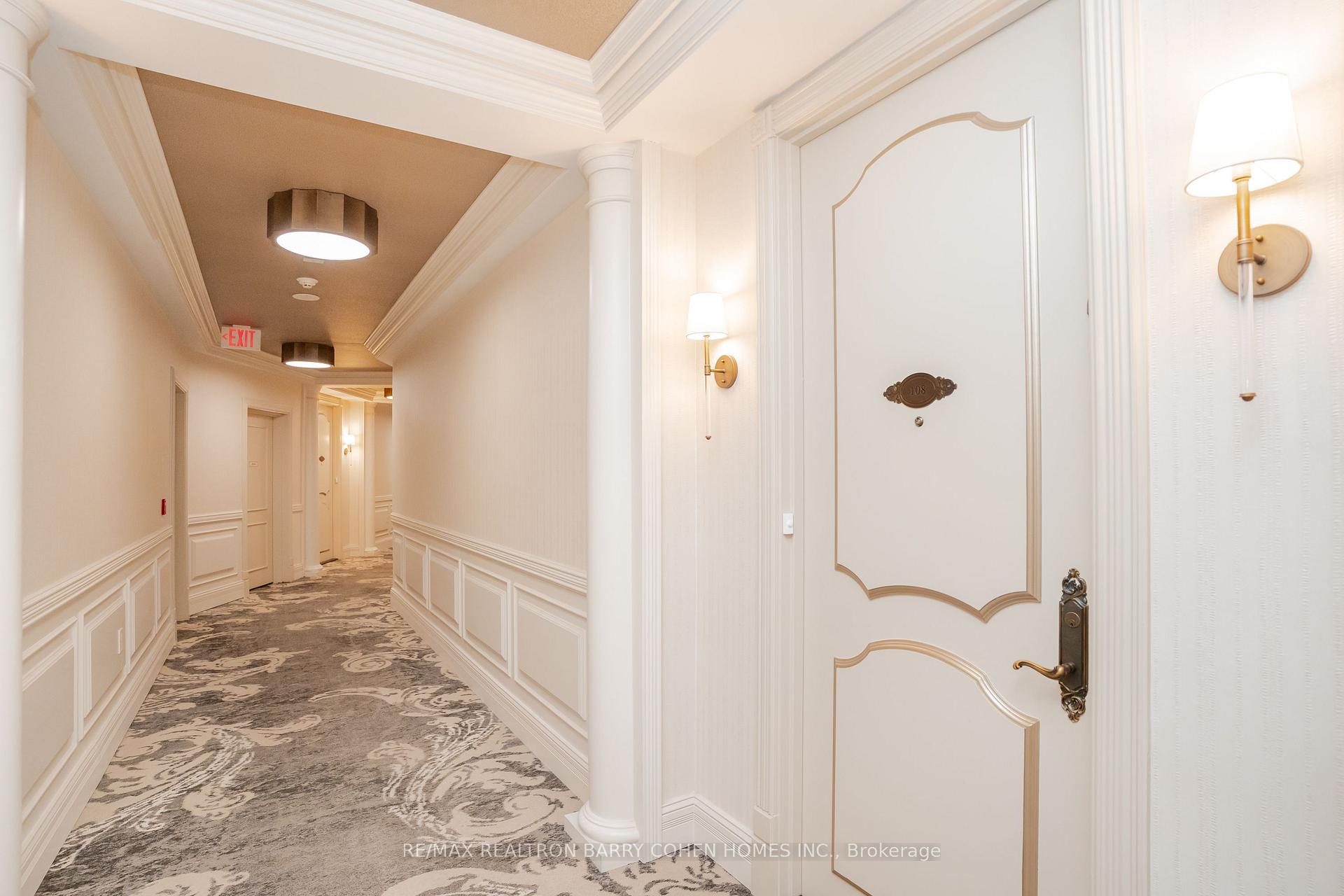 Photo 4 of Unit 108, 7071 Bayview Avenue, Markham, Bayview Glen — HOMEH