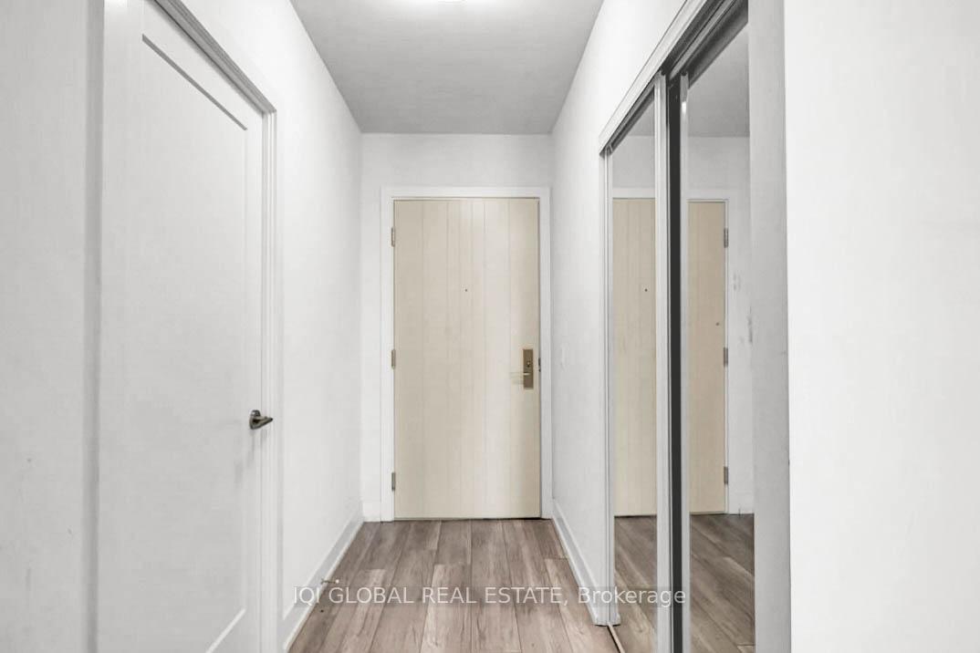 Photo 7 of Unit 1514, 2550 Simcoe Street N, Oshawa, Windfields — HOMEH