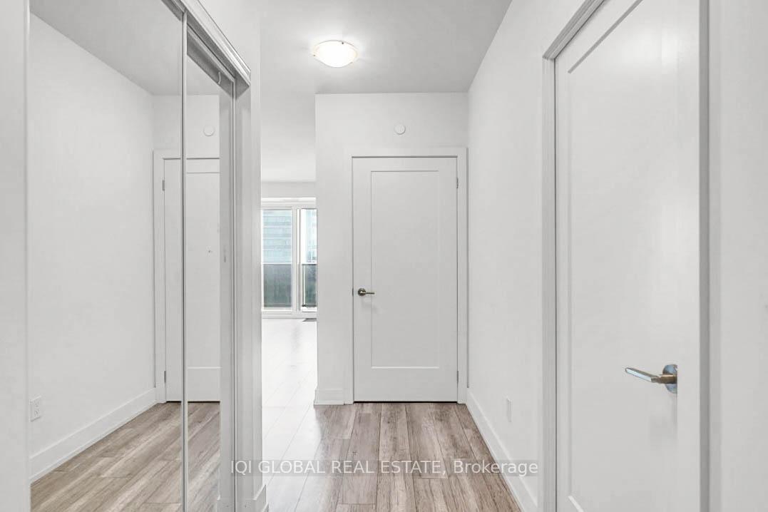 Photo 8 of Unit 1514, 2550 Simcoe Street N, Oshawa, Windfields — HOMEH