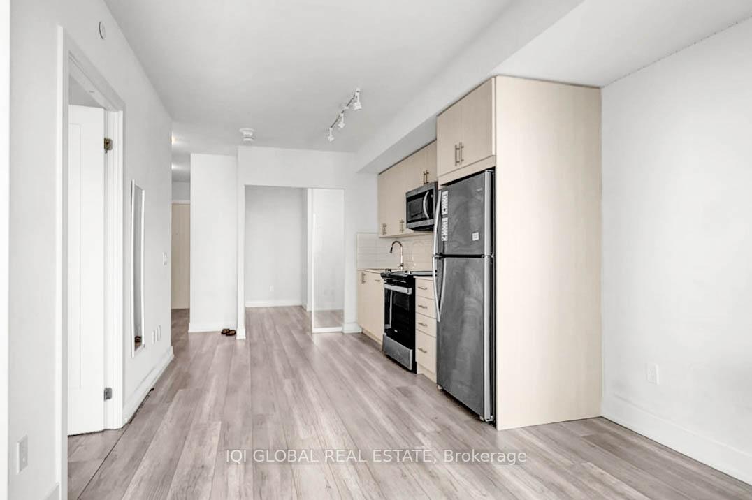Photo 10 of Unit 1514, 2550 Simcoe Street N, Oshawa, Windfields — HOMEH