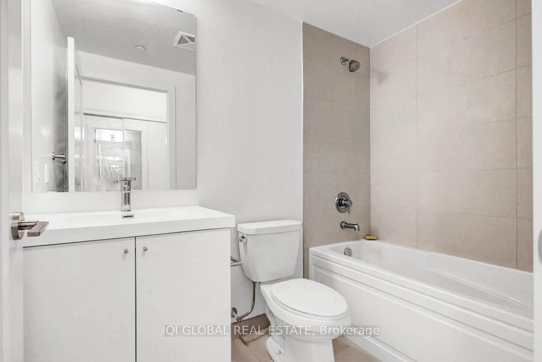 Photo 17 of Unit 1514, 2550 Simcoe Street N, Oshawa, Windfields — HOMEH