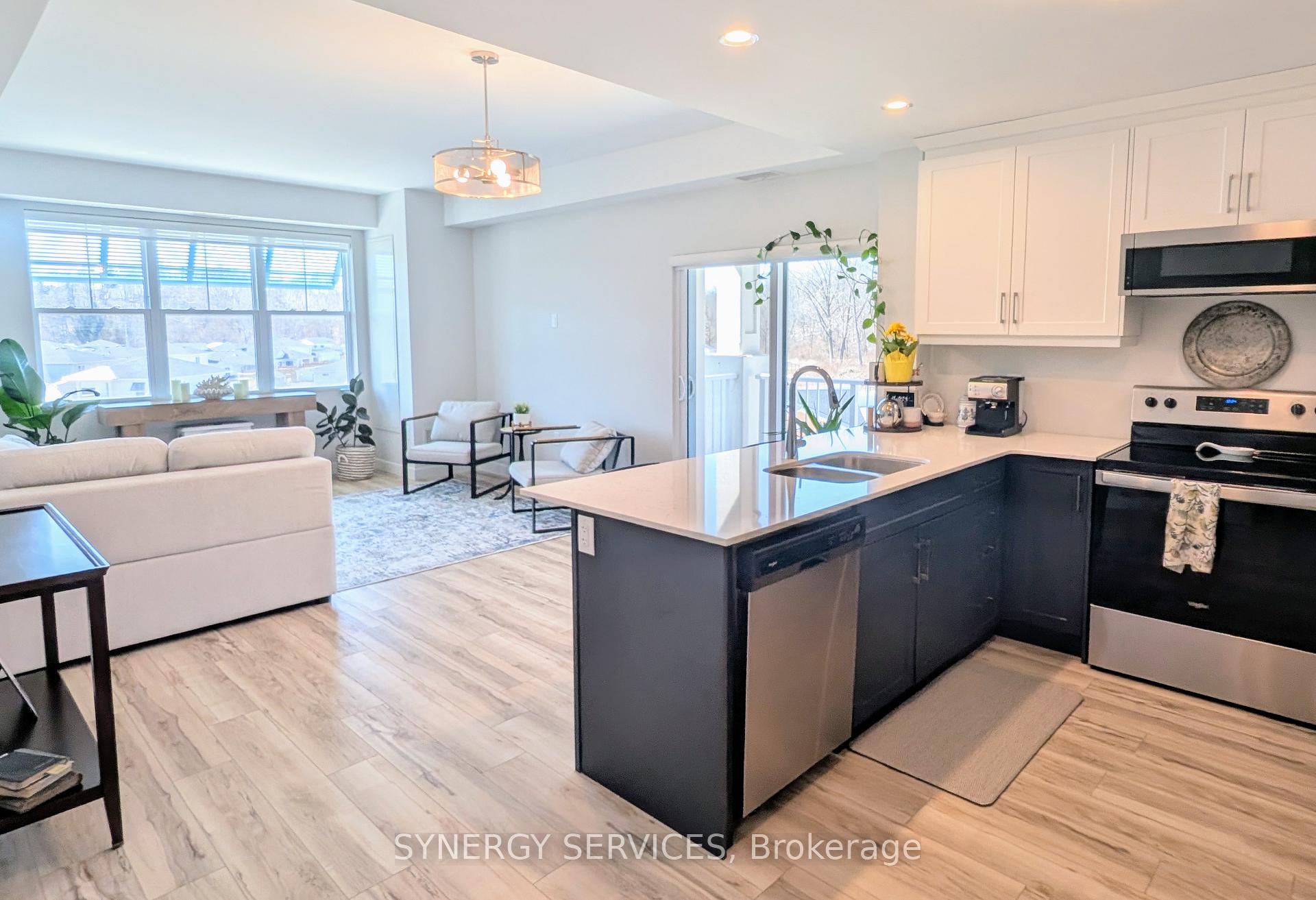Photo 4 of Unit 410, 100 The Promenade, Central Elgin, Rural Central Elgin — HOMEH