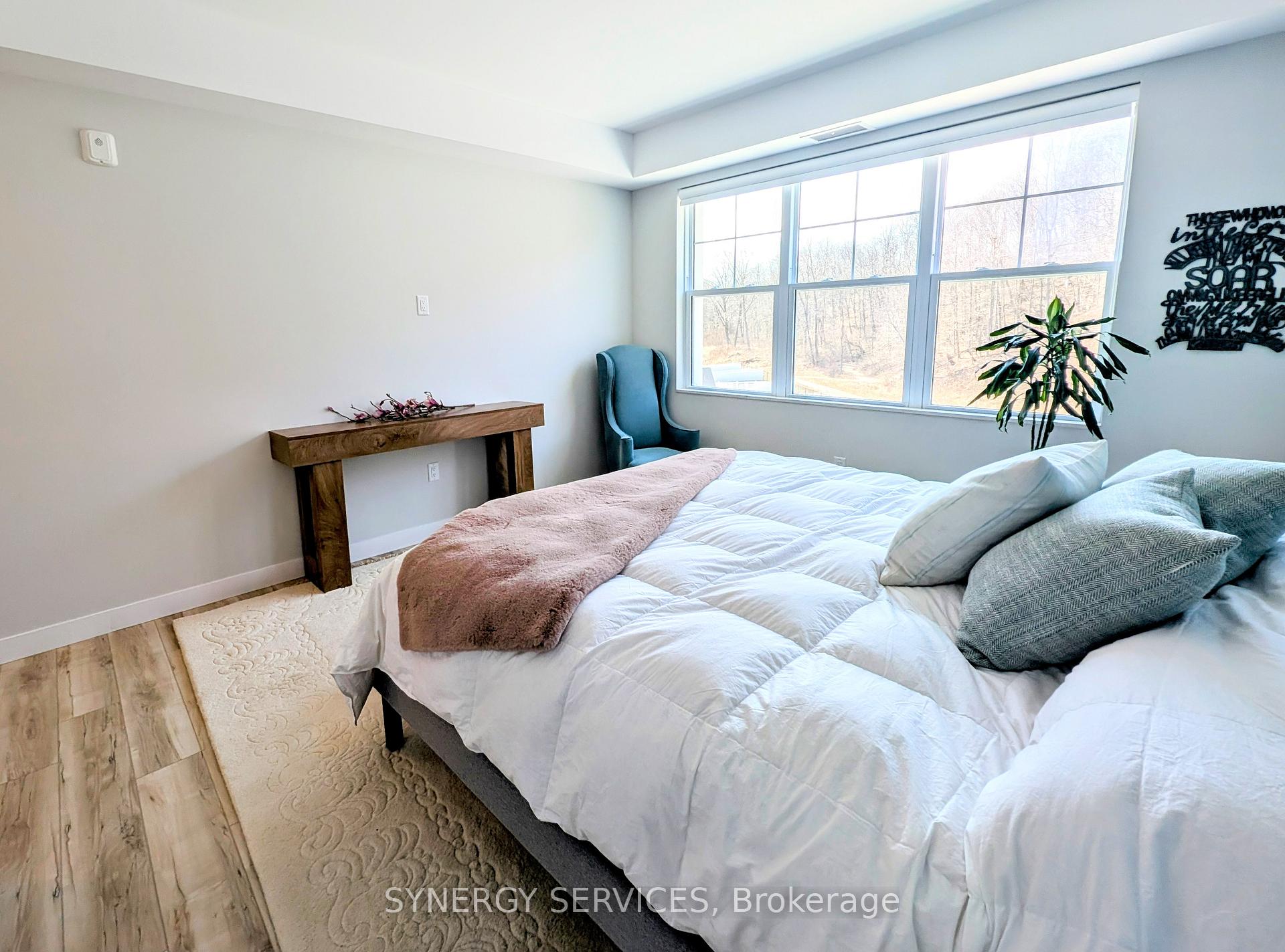 Photo 10 of Unit 410, 100 The Promenade, Central Elgin, Rural Central Elgin — HOMEH