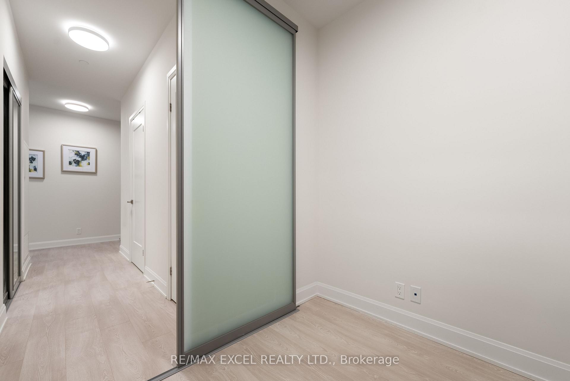 Photo 12 of Unit 1009, 38 Water Walk Drive, Markham, Unionville — HOMEH
