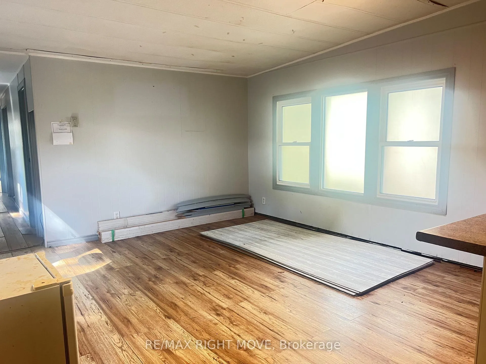 Photo 7 of 1052 4 Seasons Road, Gravenhurst, Morrison — HOMEH