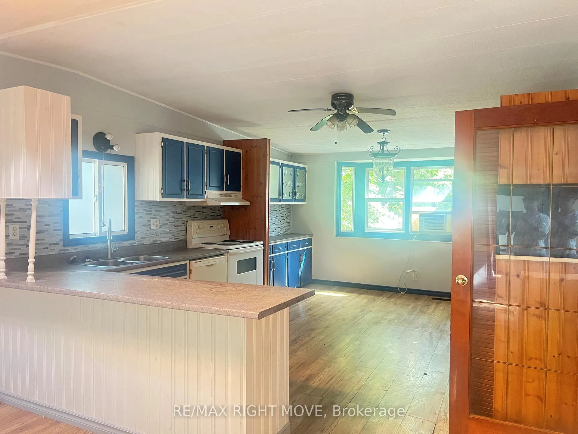 Photo 9 of 1052 4 Seasons Road, Gravenhurst, Morrison — HOMEH