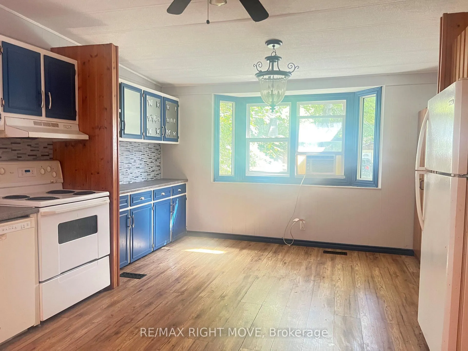 Photo 10 of 1052 4 Seasons Road, Gravenhurst, Morrison — HOMEH