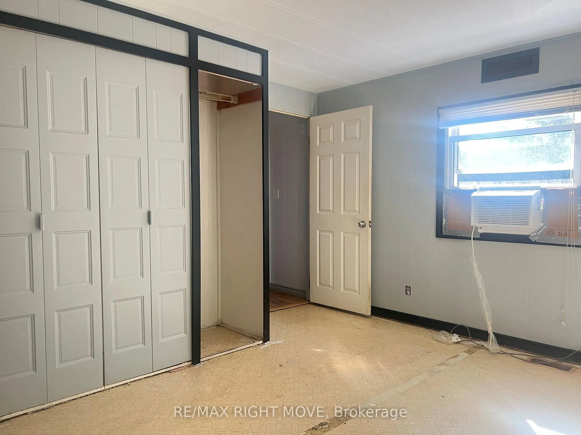 Photo 19 of 1052 4 Seasons Road, Gravenhurst, Morrison — HOMEH