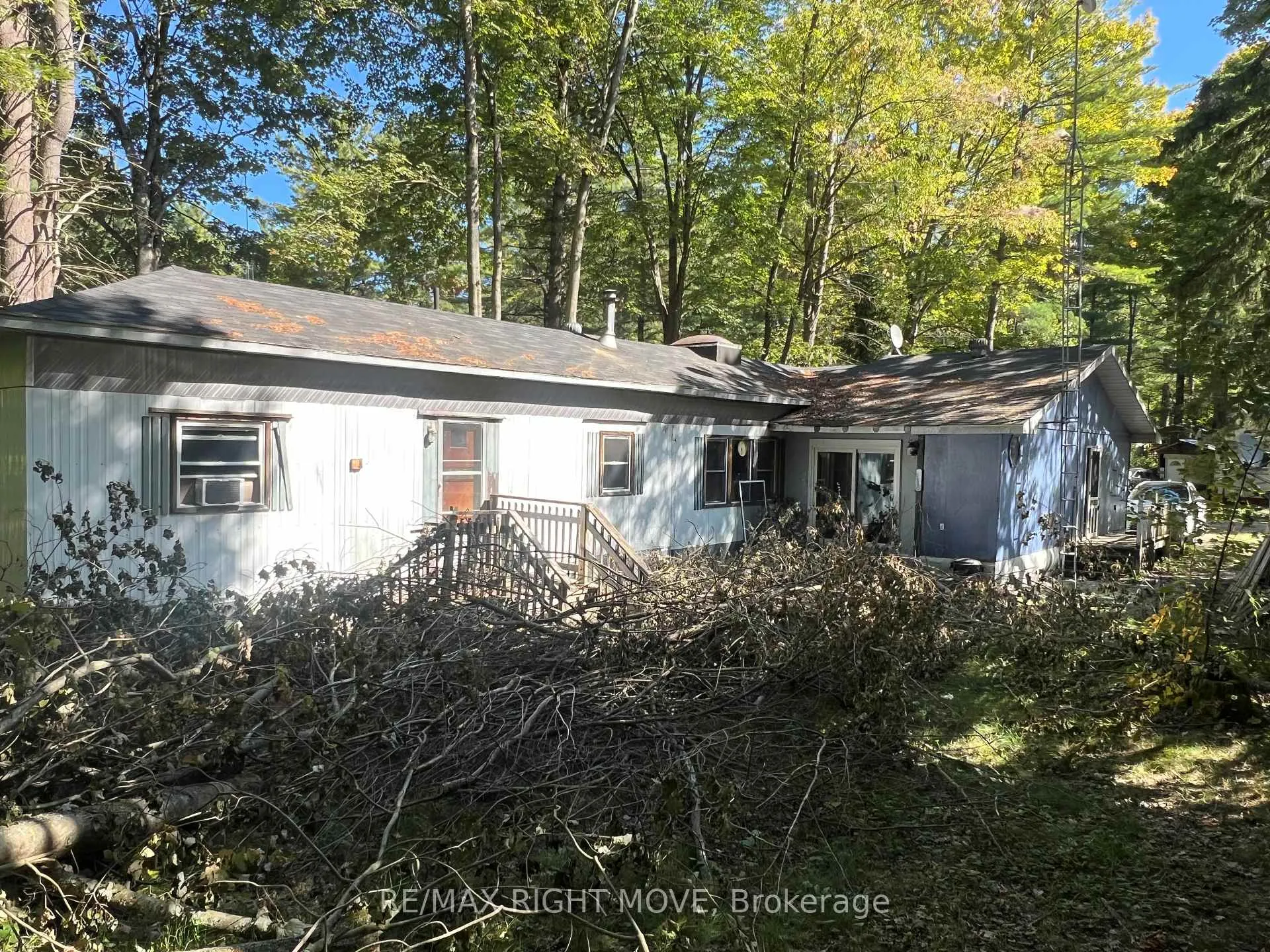 Photo 25 of 1052 4 Seasons Road, Gravenhurst, Morrison — HOMEH
