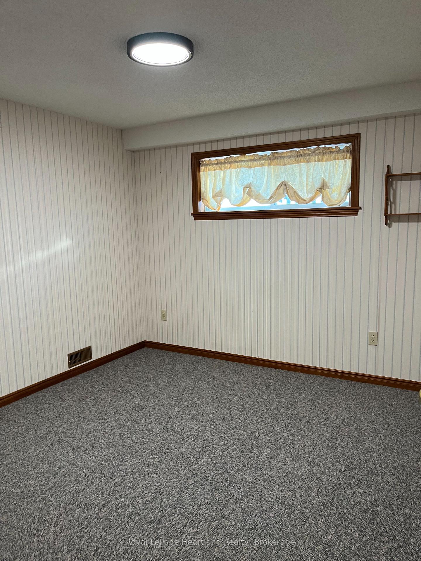 Photo 7 of 39 Lee Crescent, Goderich, Goderich (Town) — HOMEH