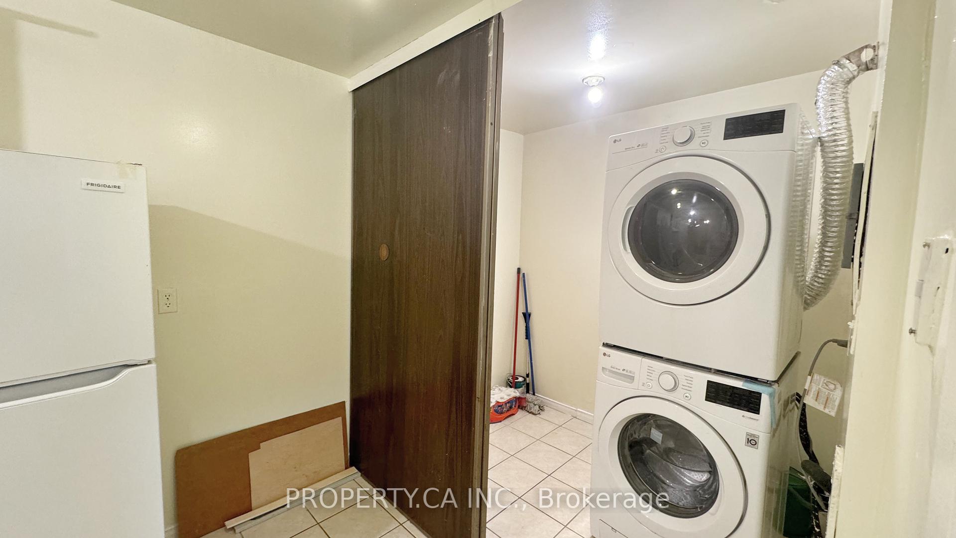 Photo 2 of Unit 216, 320 Dixon Road, Etobicoke, Kingsview Village-The Westway — HOMEH