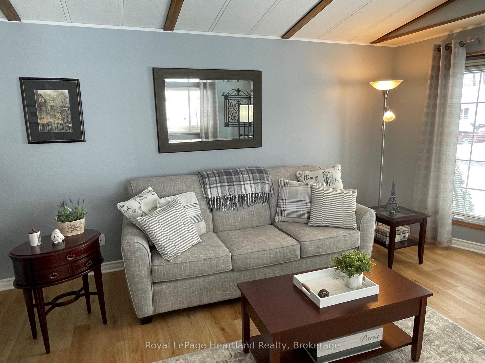 Photo 9 of 4 Huron Lane, Ashfield-Colborne-Wawanosh, Colborne — HOMEH