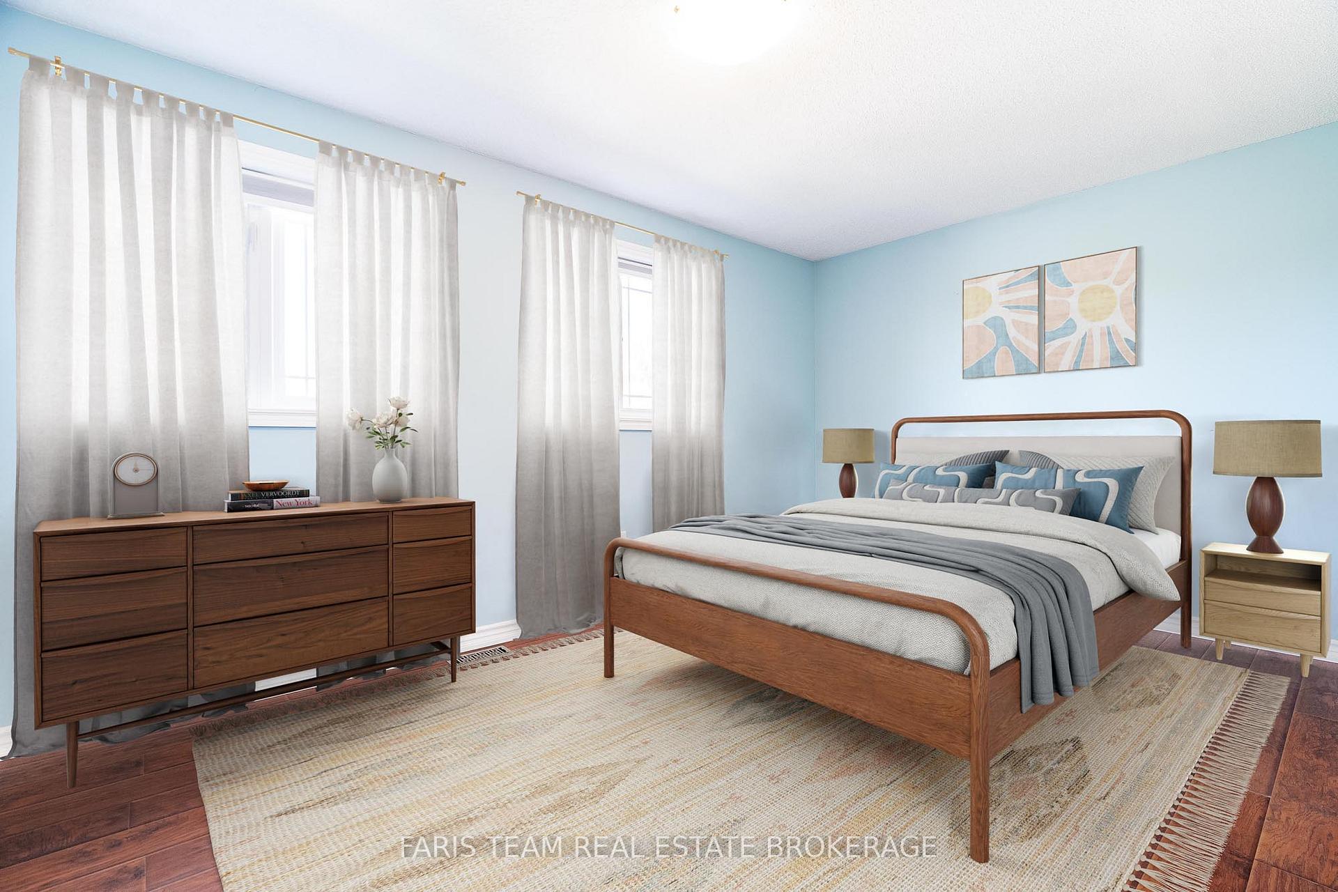 Photo 16 of 30 Southwoods Crescent, Barrie, Holly — HOMEH