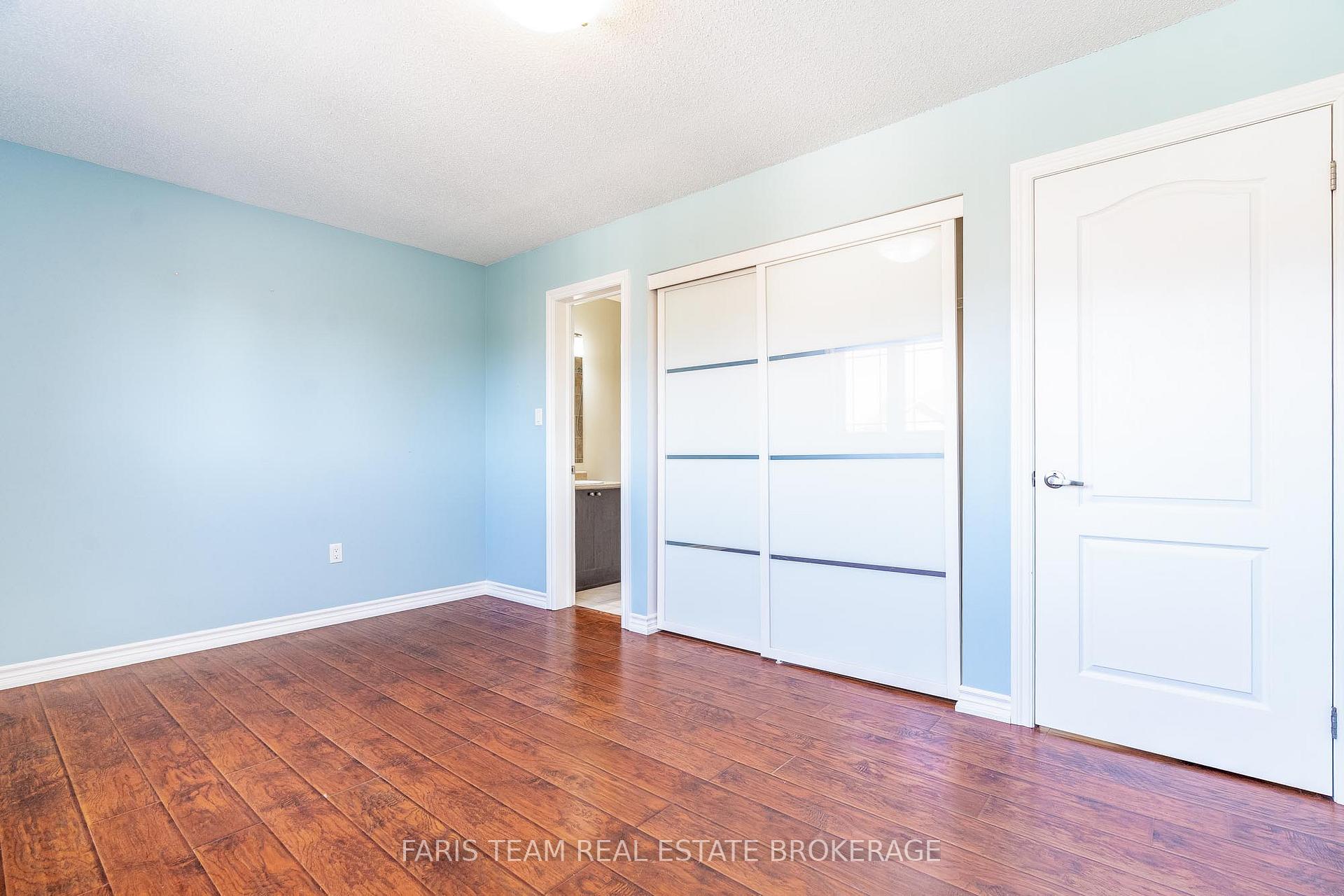 Photo 17 of 30 Southwoods Crescent, Barrie, Holly — HOMEH