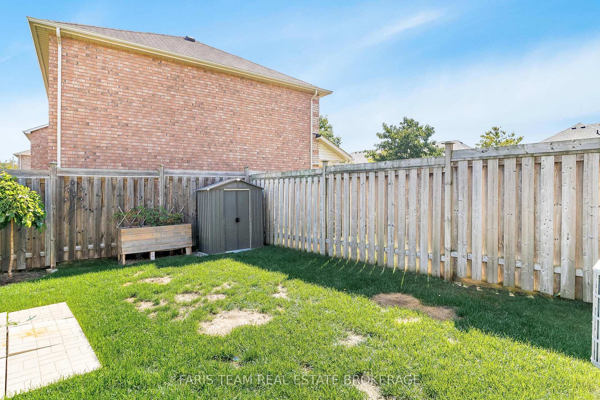 Photo 27 of 30 Southwoods Crescent, Barrie, Holly — HOMEH