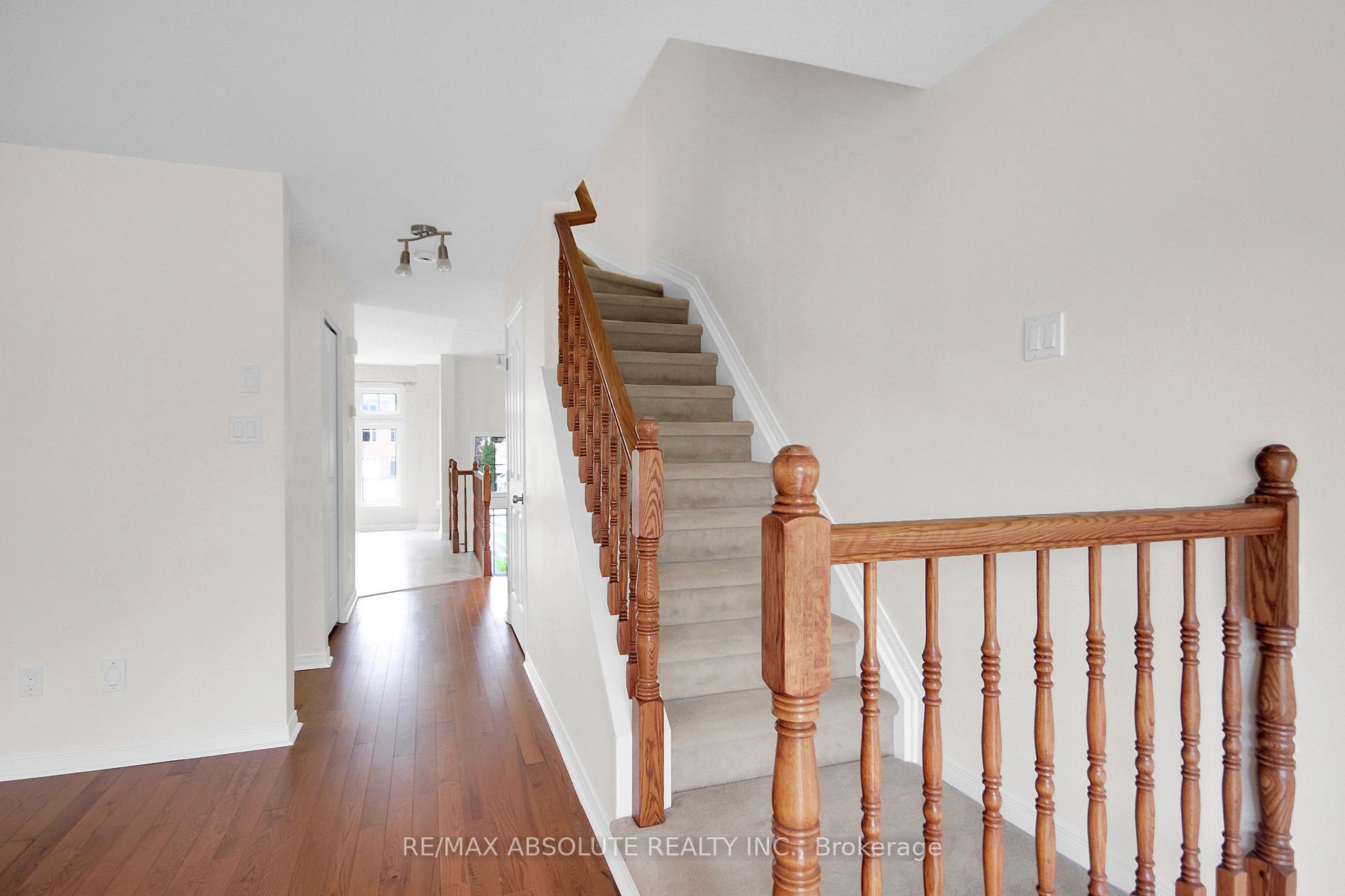 Photo 22 of 243 Stroget Private, Ottawa, Merivale Industrial Park/Citiplace — HOMEH