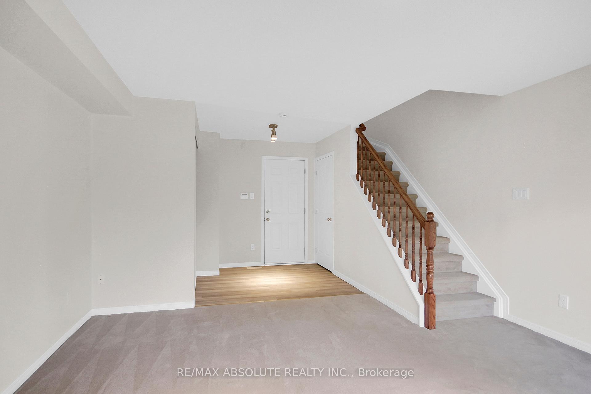 Photo 36 of 243 Stroget Private, Ottawa, Merivale Industrial Park/Citiplace — HOMEH