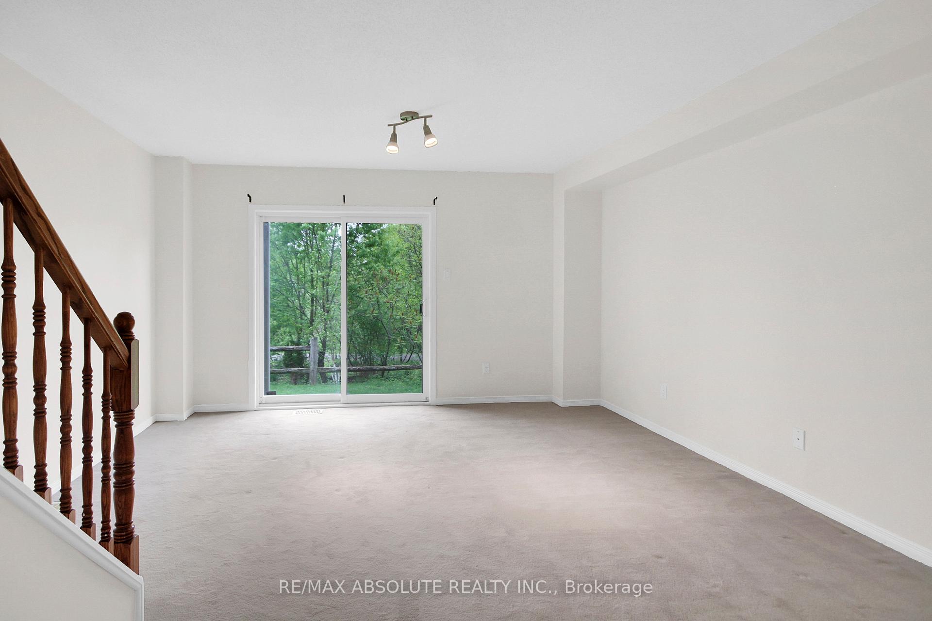Photo 37 of 243 Stroget Private, Ottawa, Merivale Industrial Park/Citiplace — HOMEH