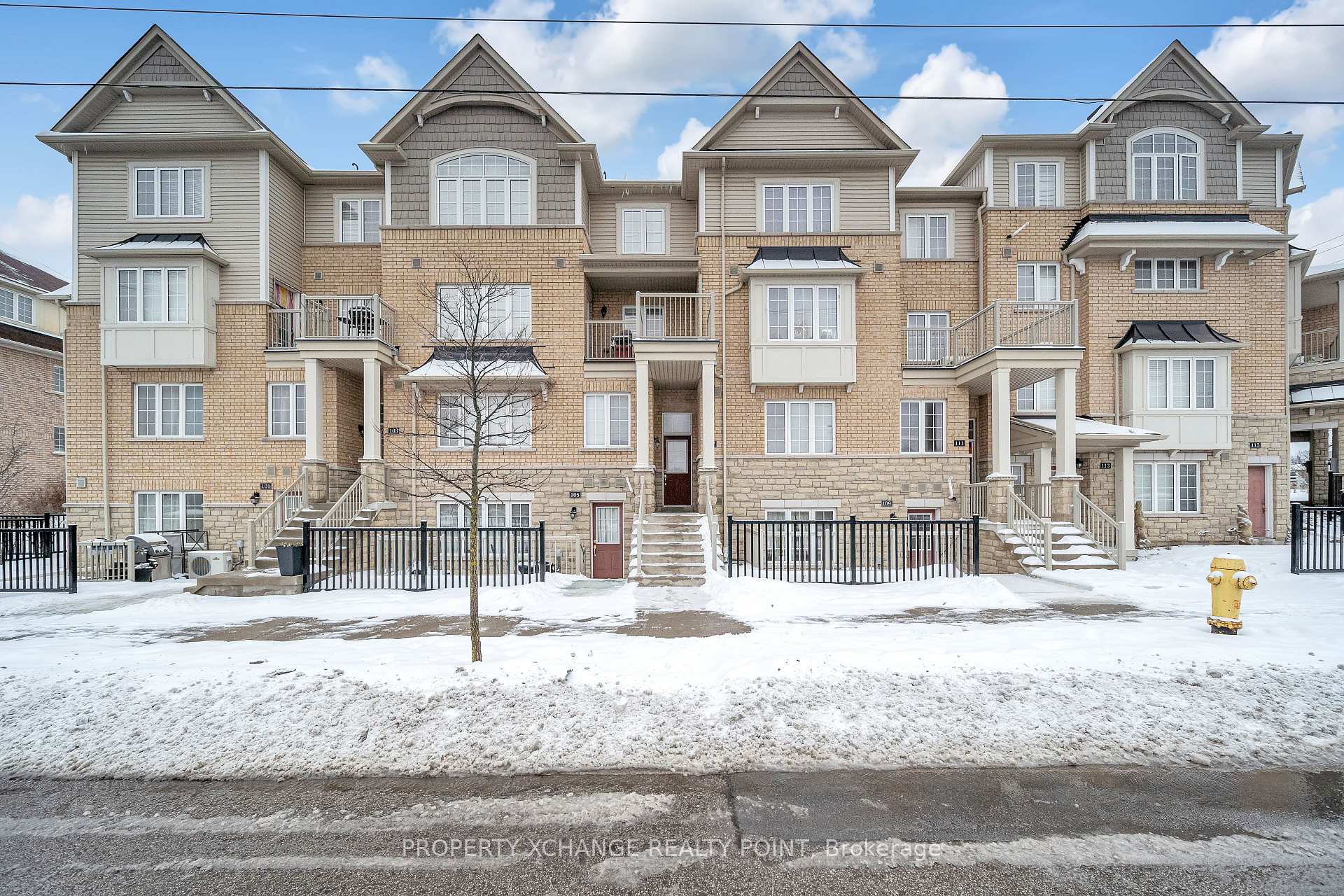 Front of 107 Chapman Drive