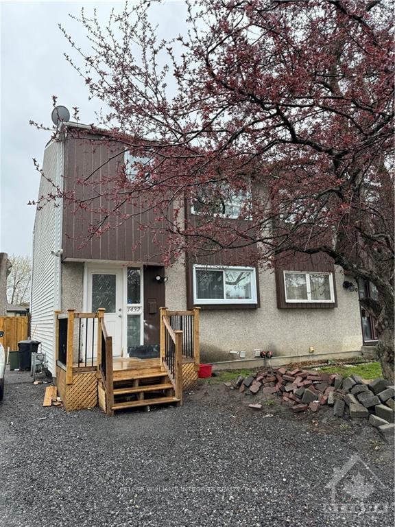 Front of 1432 Leigh Crescent