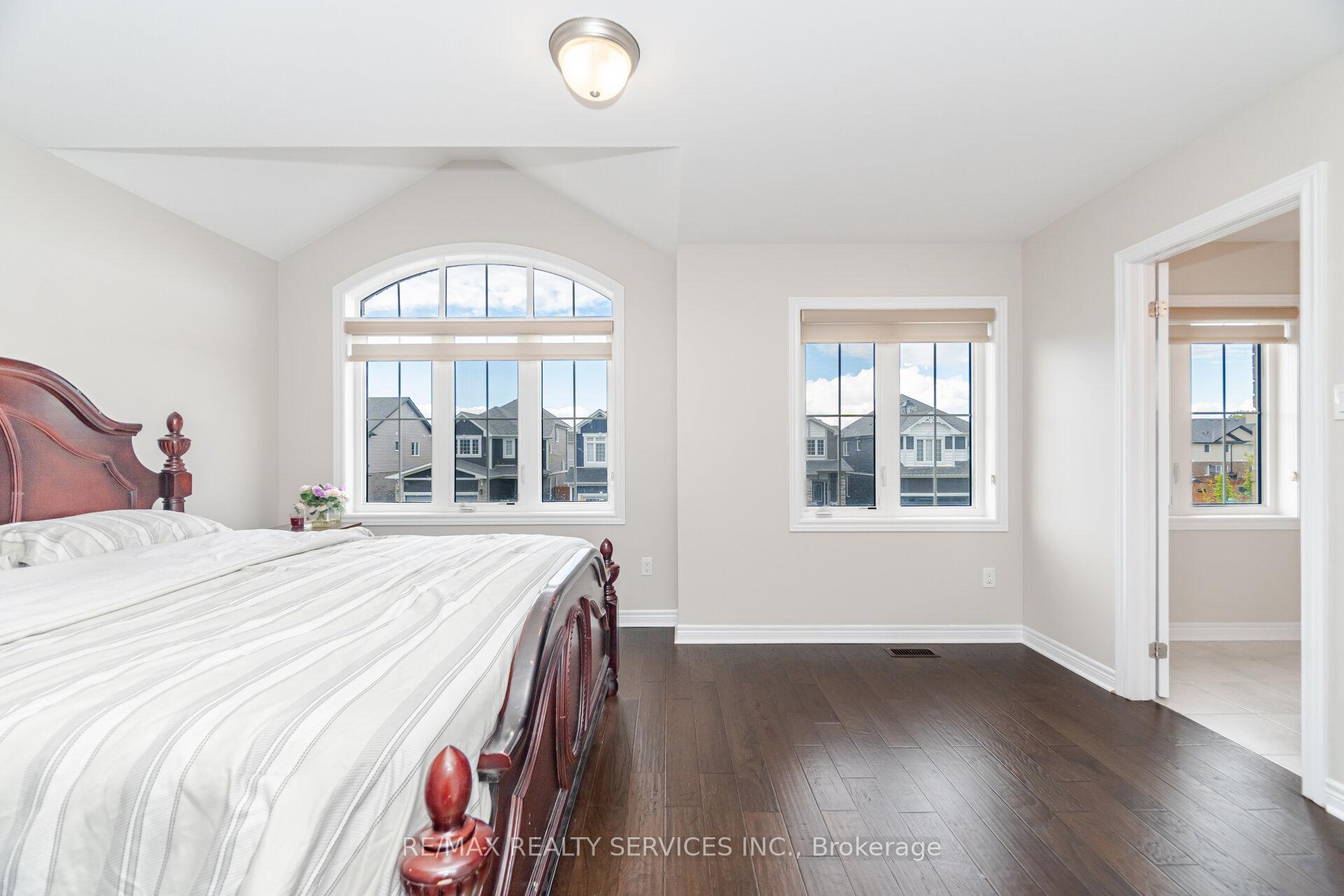 Photo 32 of 30 Oldham Avenue, Brant, Paris — HOMEH