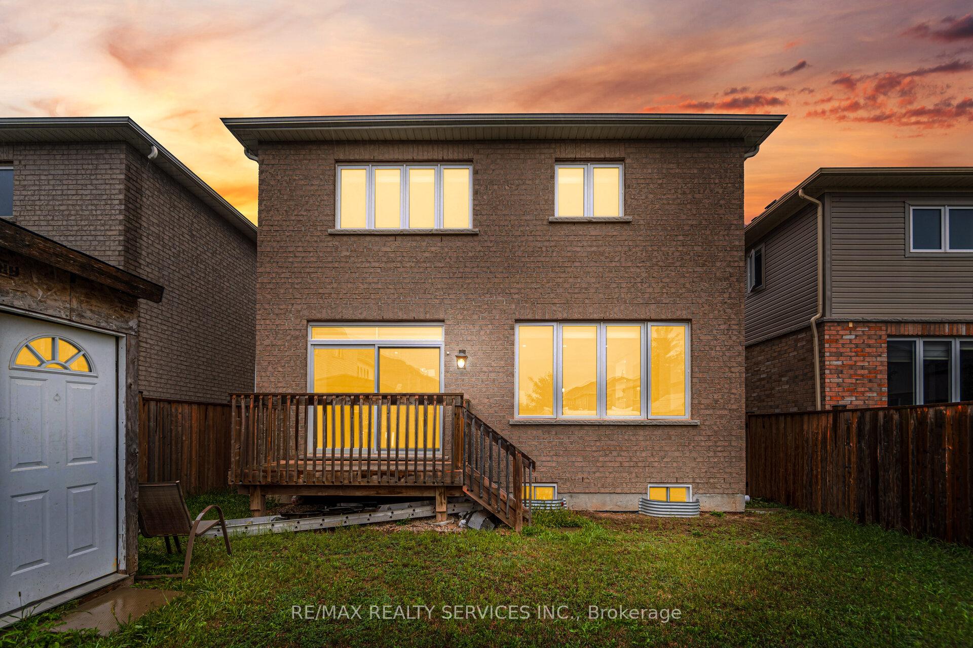 Photo 47 of 30 Oldham Avenue, Brant, Paris — HOMEH