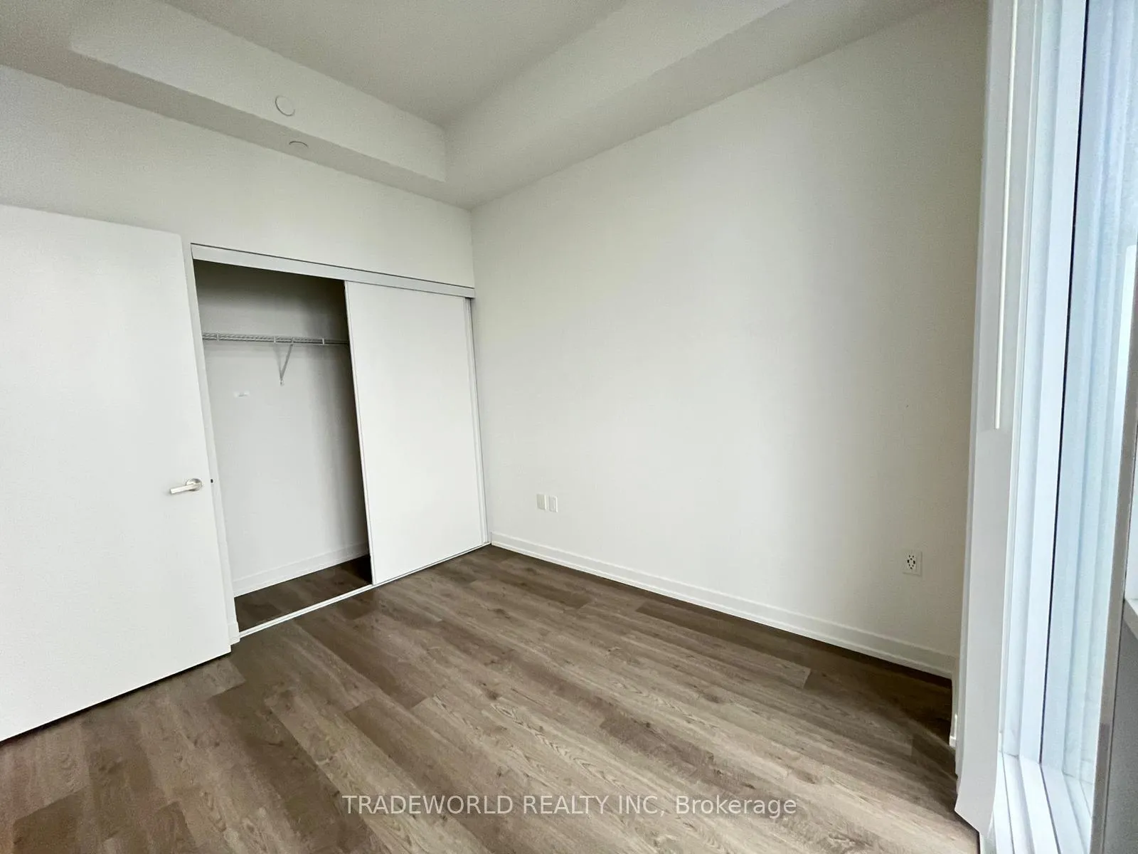 Photo 7 of Unit 6112, 55 Cooper Street, Toronto, Waterfront Communities — HOMEH