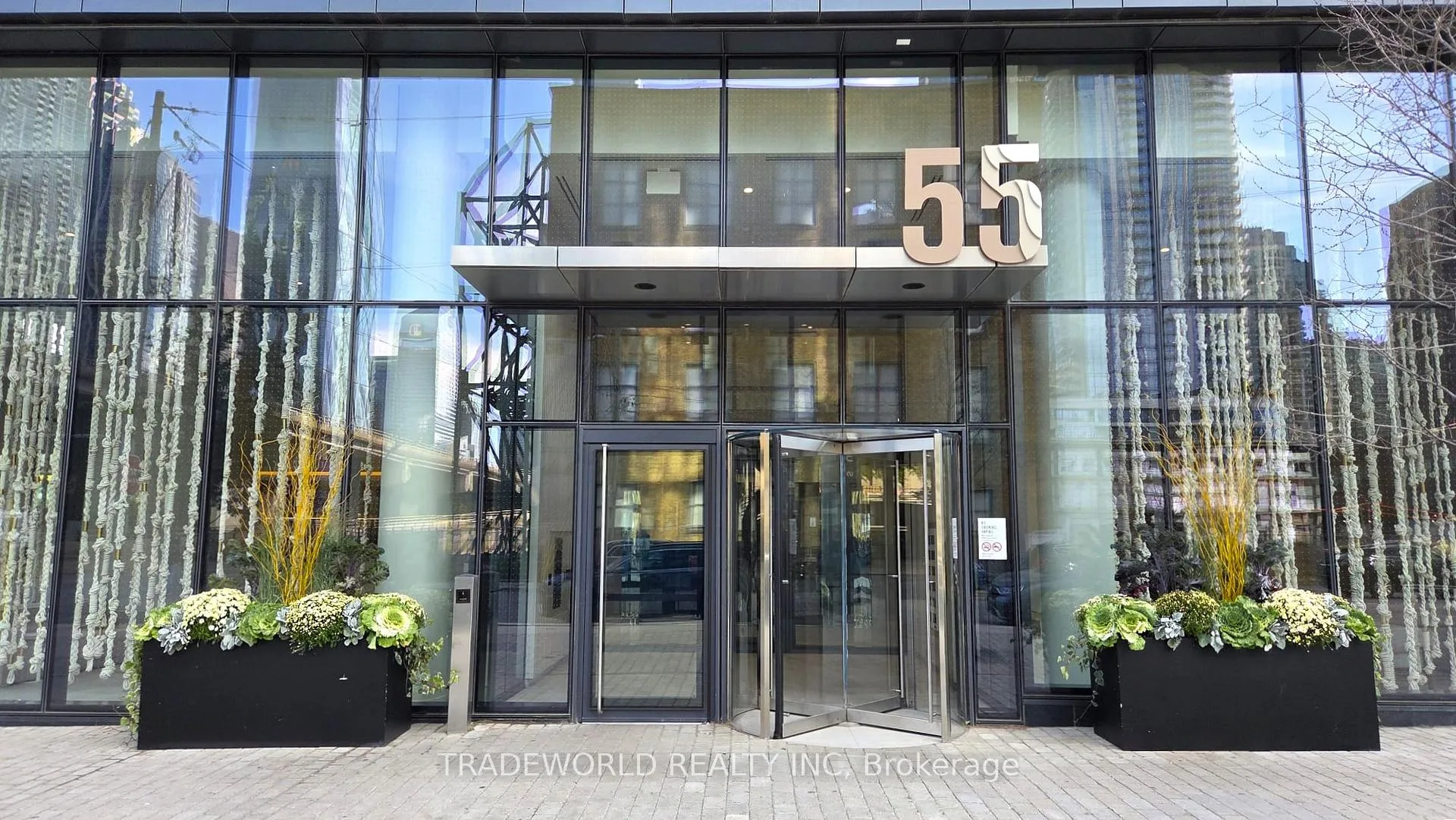 Photo 15 of Unit 6112, 55 Cooper Street, Toronto, Waterfront Communities — HOMEH
