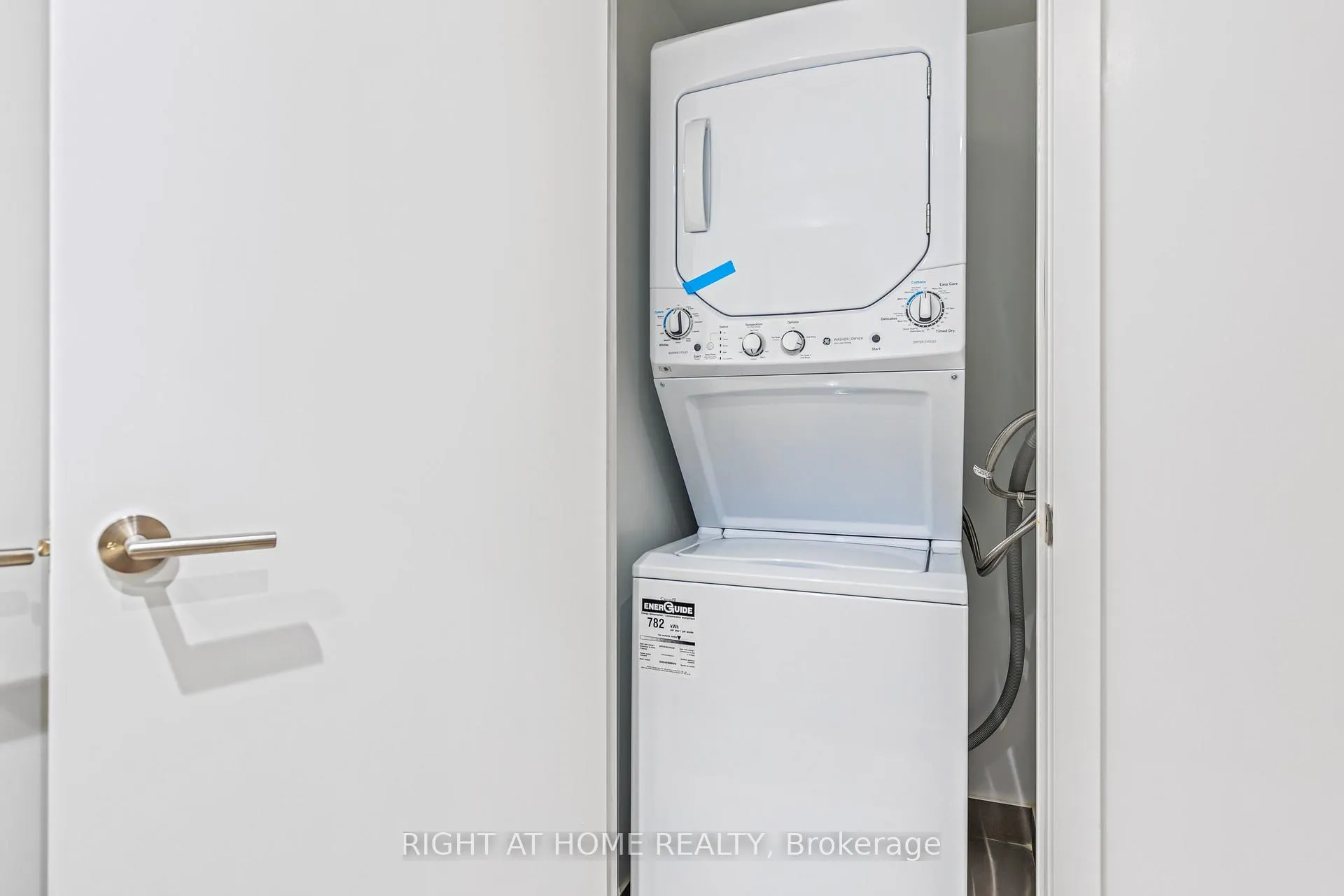 Photo 17 of Unit 325, 120 Varna Drive, Toronto, Englemount-Lawrence — HOMEH