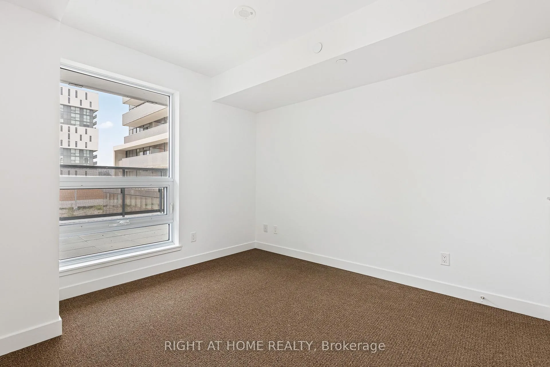 Photo 18 of Unit 325, 120 Varna Drive, Toronto, Englemount-Lawrence — HOMEH