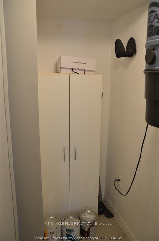 Photo 13 of Unit 1501, 75 Riverside Drive E, Windsor — HOMEH