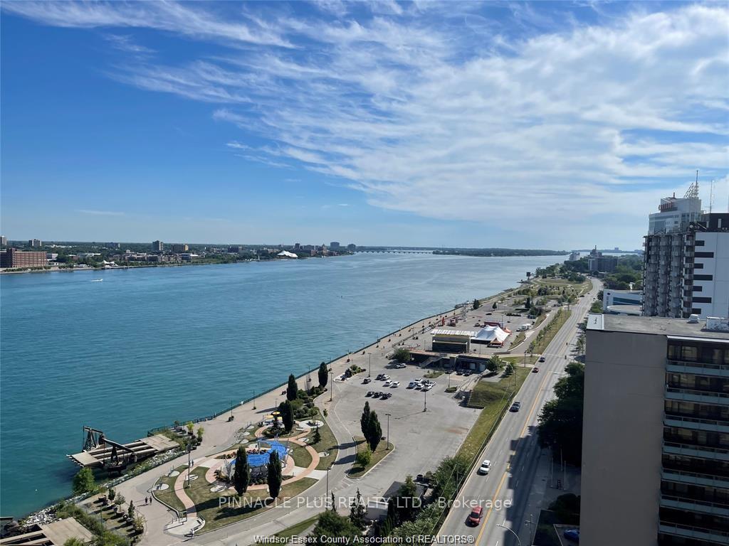 Photo 28 of Unit 1501, 75 Riverside Drive E, Windsor — HOMEH