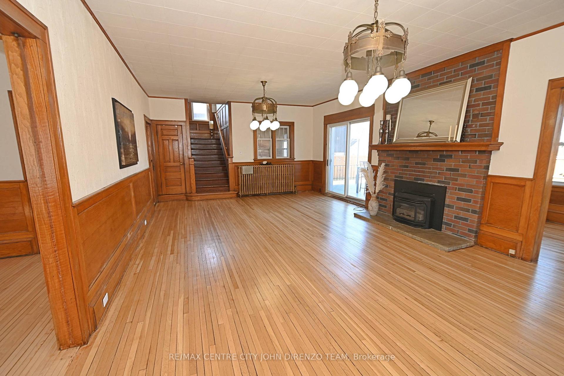 Photo 8 of 236 Colonel Bostwick Street, Central Elgin, Port Stanley — HOMEH