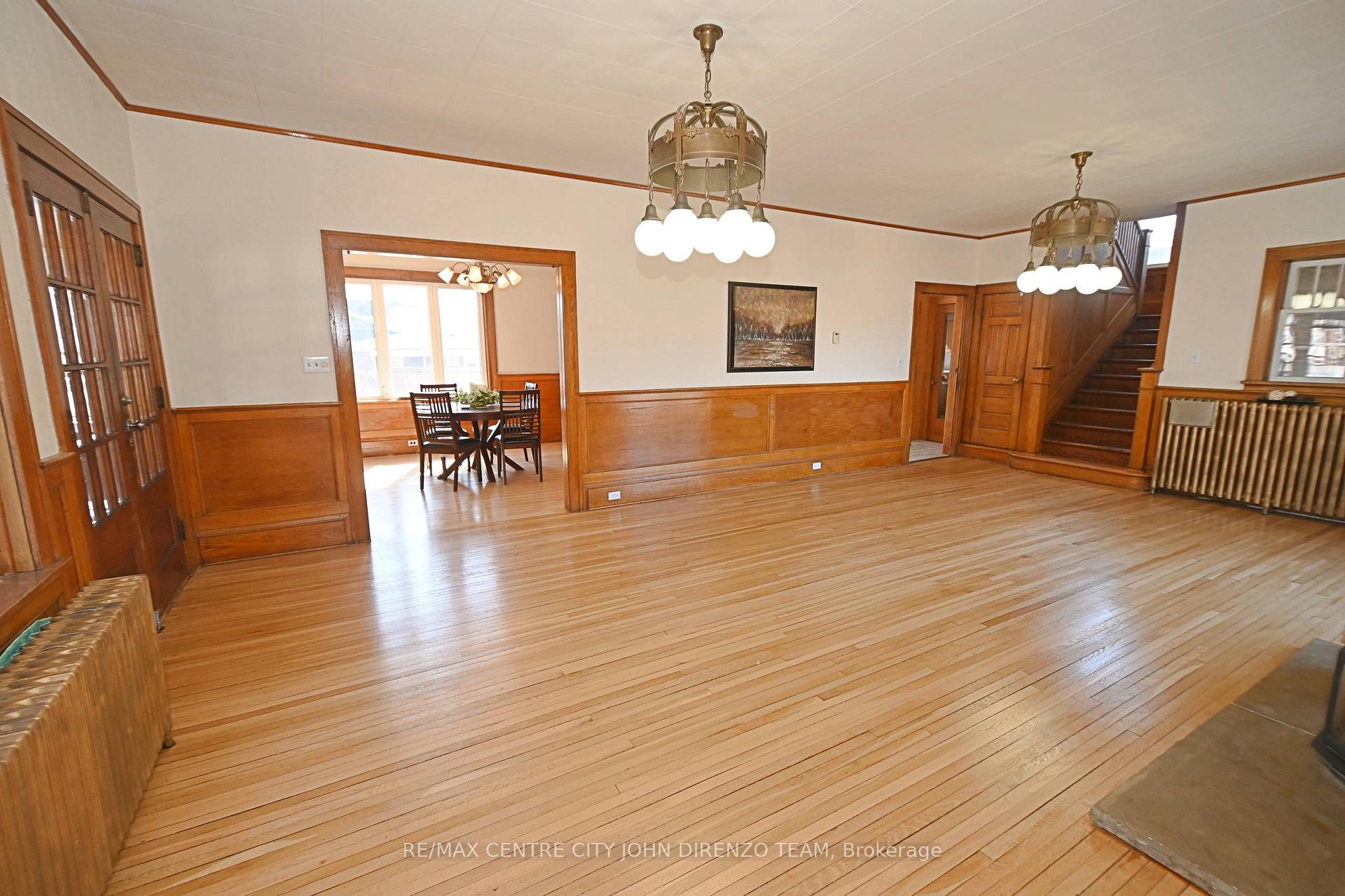 Photo 6 of 236 Colonel Bostwick Street, Central Elgin, Port Stanley — HOMEH