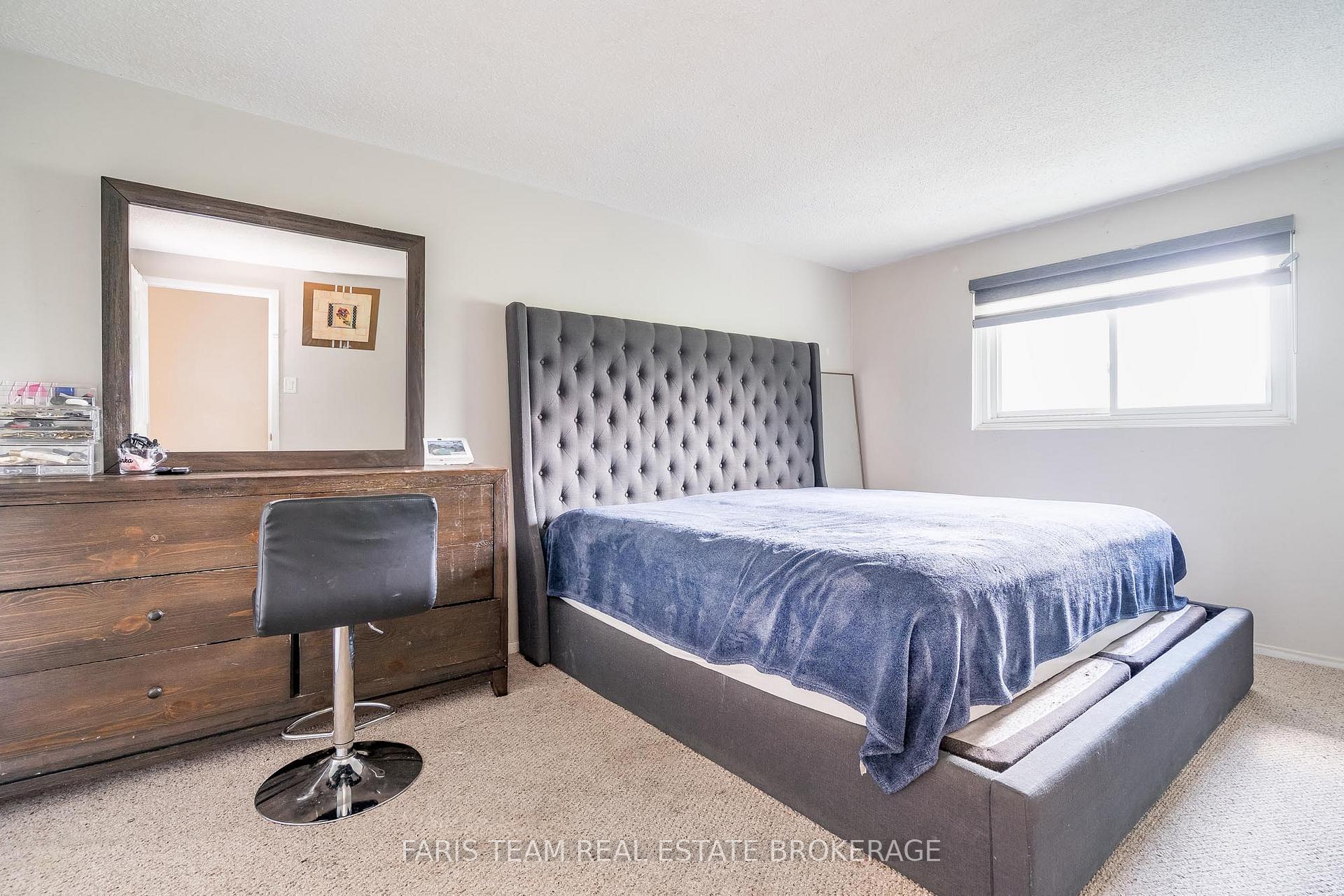 Photo 13 of Unit 19, 233 Innisfil Street, Barrie, Allandale Centre — HOMEH