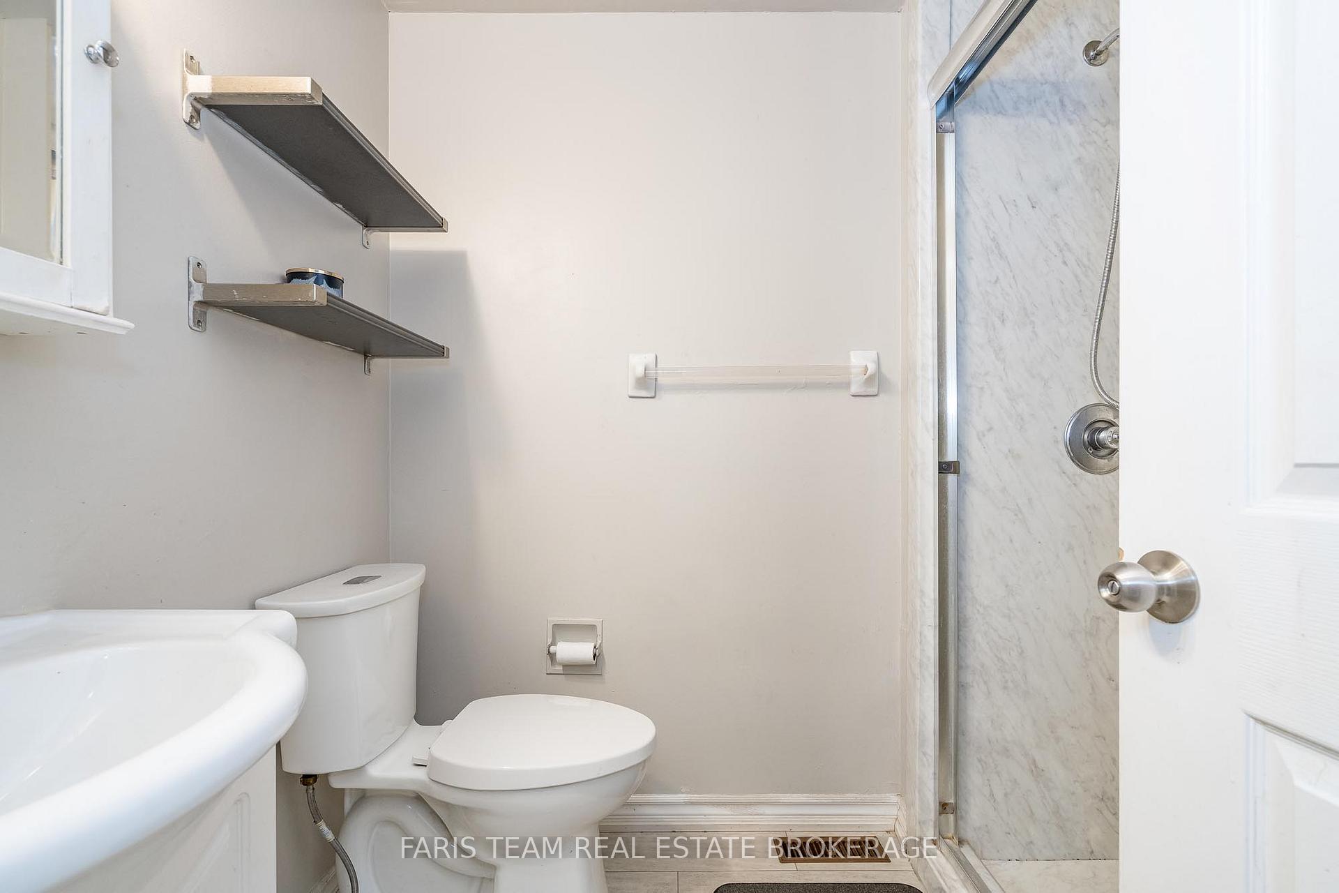 Photo 16 of Unit 19, 233 Innisfil Street, Barrie, Allandale Centre — HOMEH