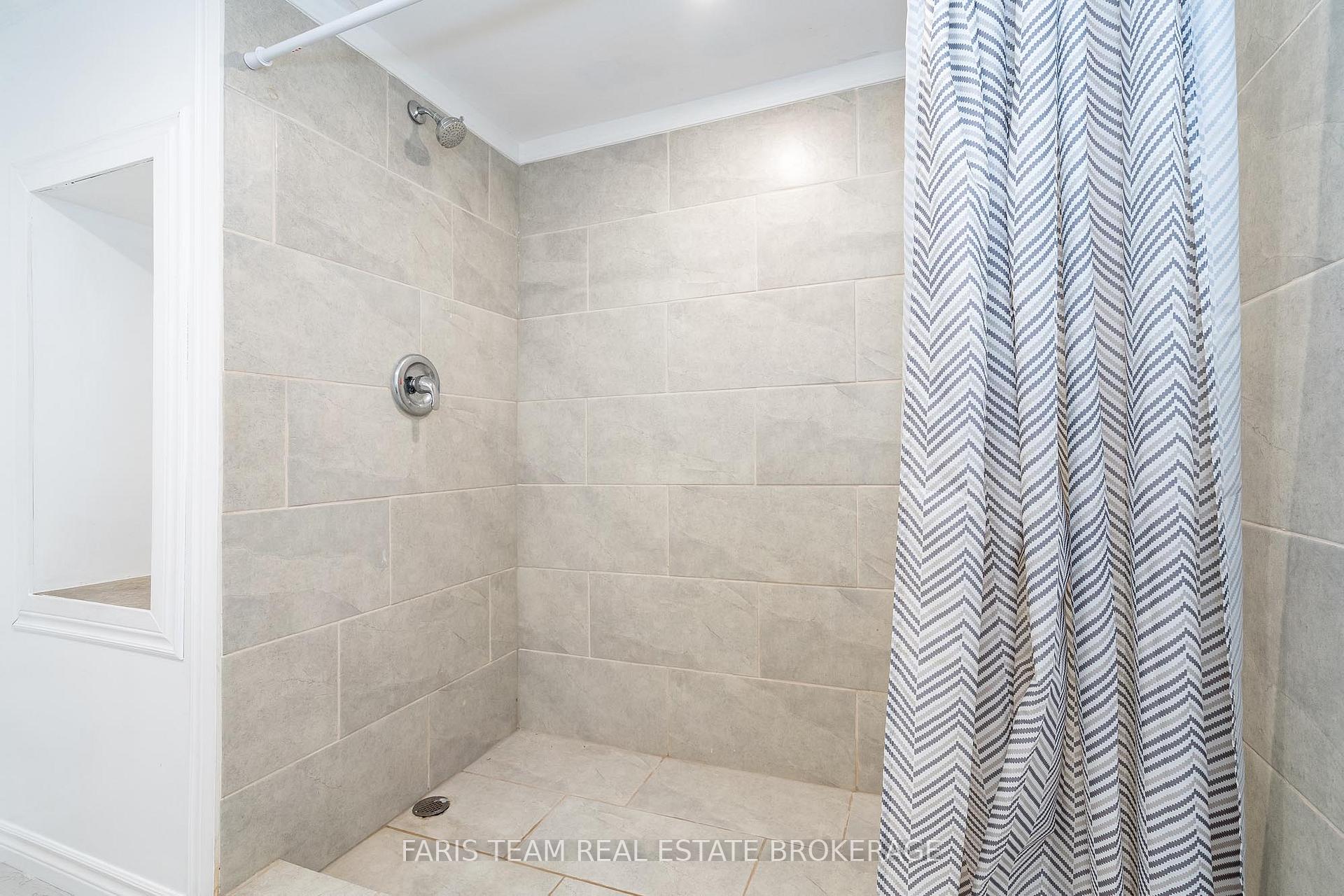 Photo 21 of Unit 19, 233 Innisfil Street, Barrie, Allandale Centre — HOMEH