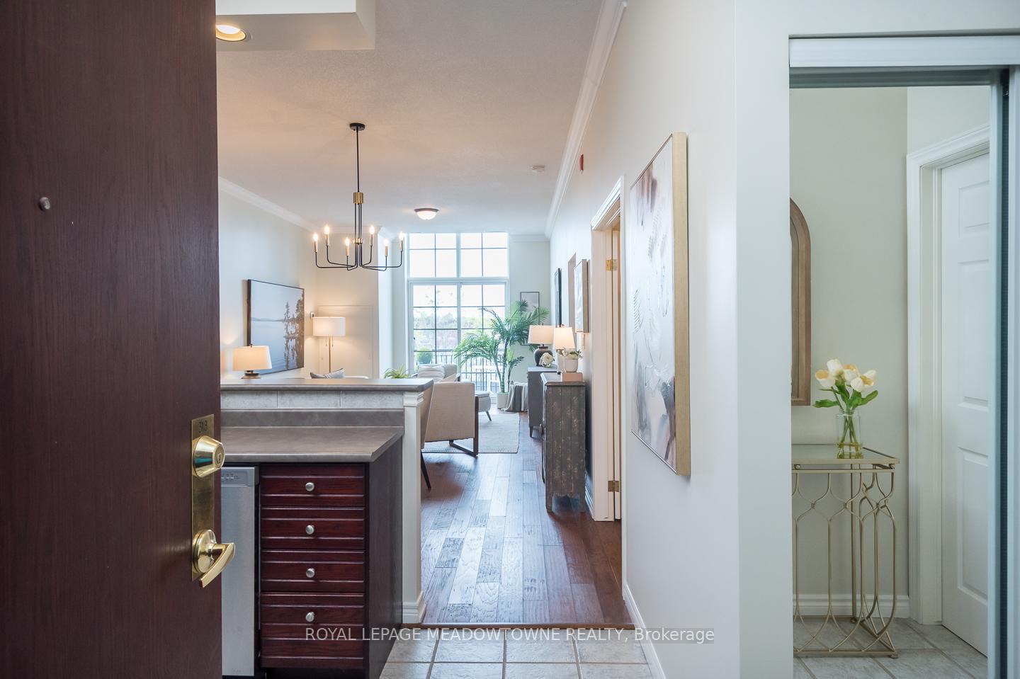 Photo 5 of Unit 318, 262 Dundas Street E, Hamilton, Waterdown — HOMEH