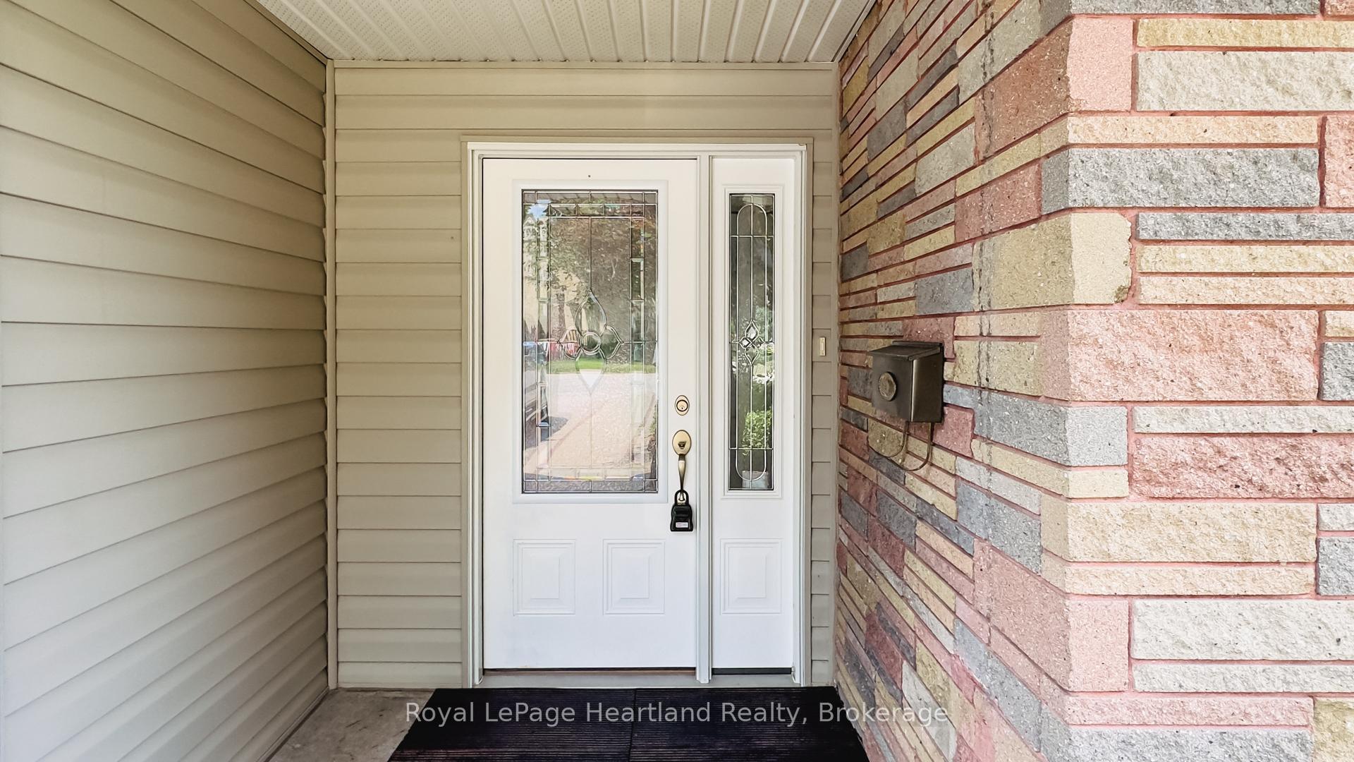 Photo 8 of 218 Princess Street E, Central Huron, Clinton — HOMEH