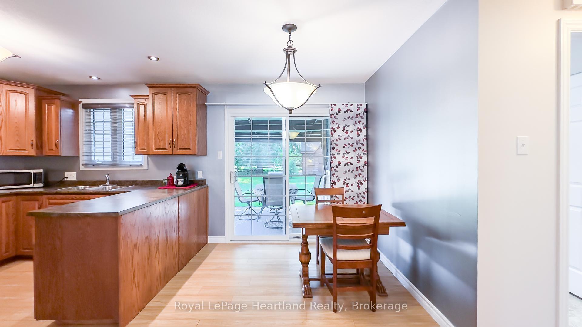 Photo 11 of 218 Princess Street E, Central Huron, Clinton — HOMEH